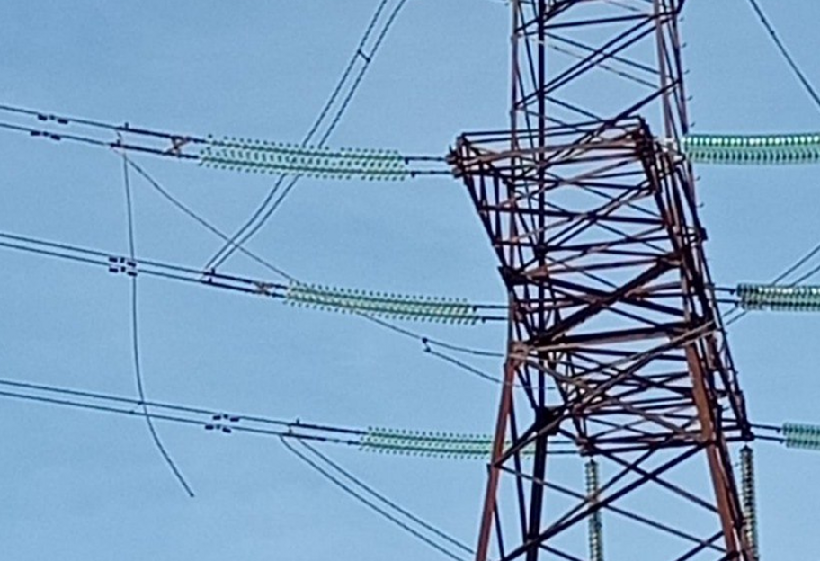 Графики отключений действуют в большинстве регионов Украины: враг атаковал энергообъекты - фото 1