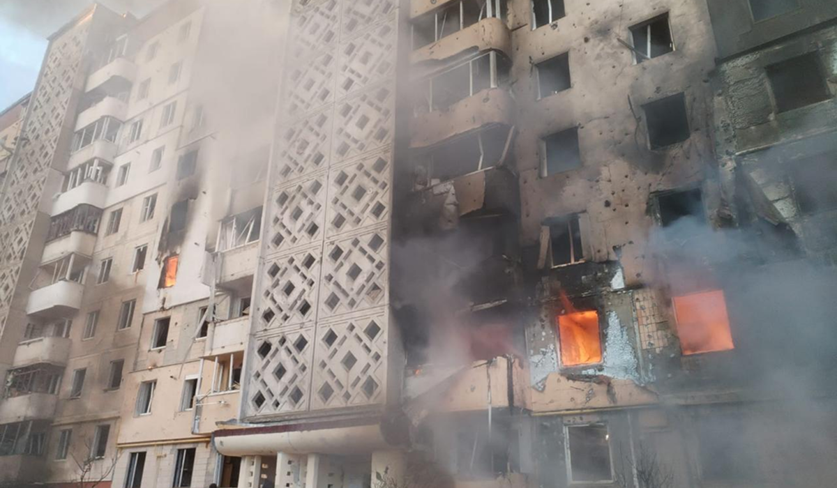 Зеленський: У Тернополі через російський обстріл загинули дев’ятеро людей - фото 1