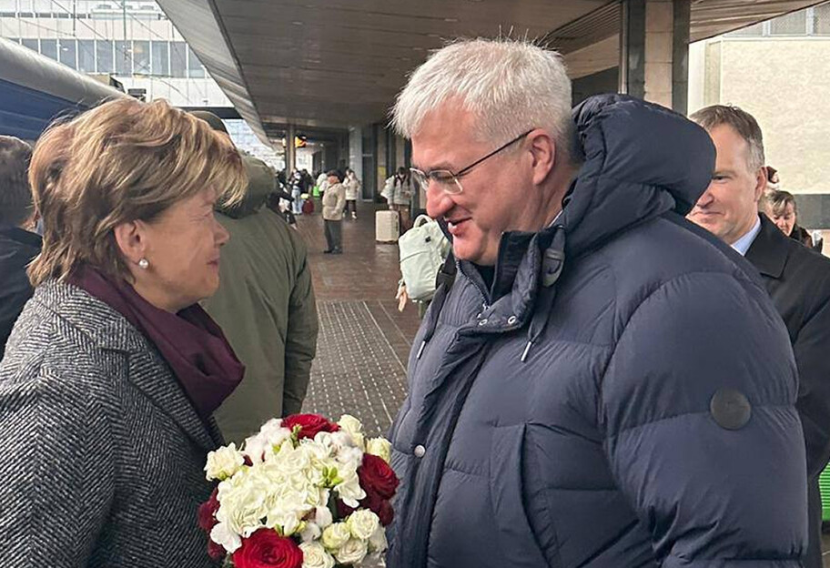 До Києва прибула голова МЗС Латвії: деталі її візиту - фото 1
