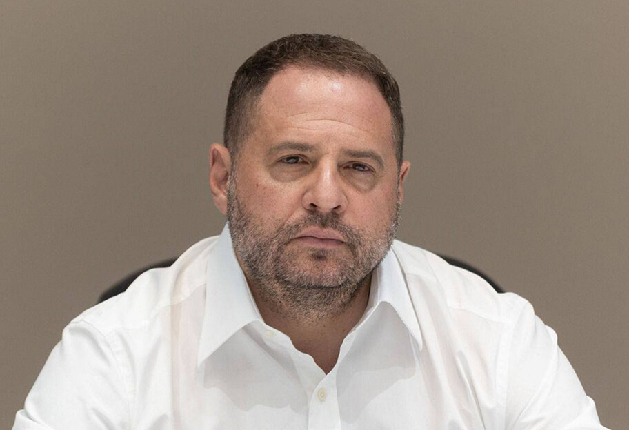 Голова ОП Андрій Єрмак написав заяву про відставку — Зеленський - фото 1