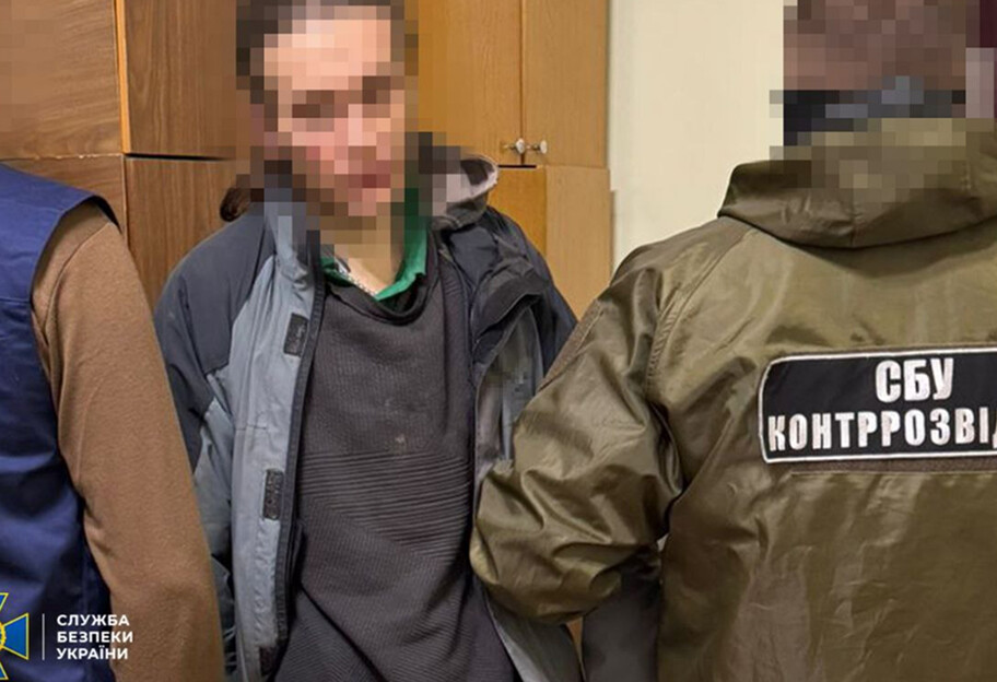 СБУ затримала ворожого агента, який коригував удари рф по Чернівцях - фото 1