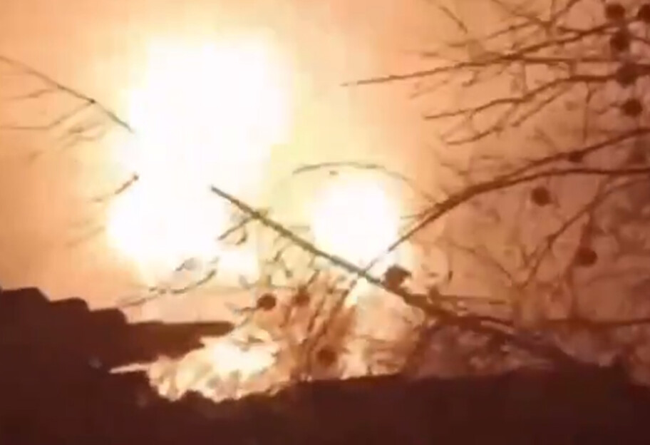 Дрони атакували нафтобази у Тамбовській та Воронезькій областях (відео) - фото 1