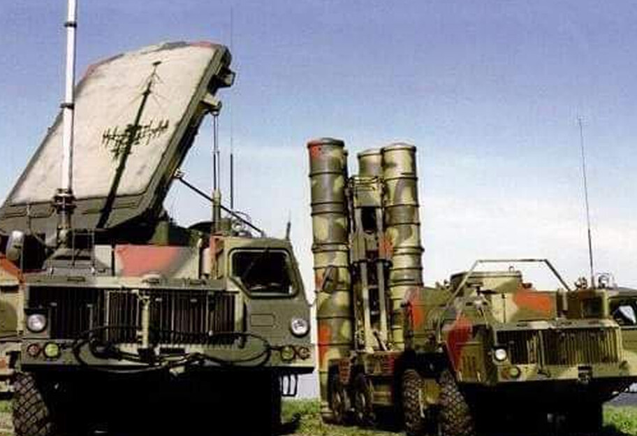 ПС ЗСУ: росія вночі атакувала Україну двома балістичними ракетами та 138 БпЛА - фото 1