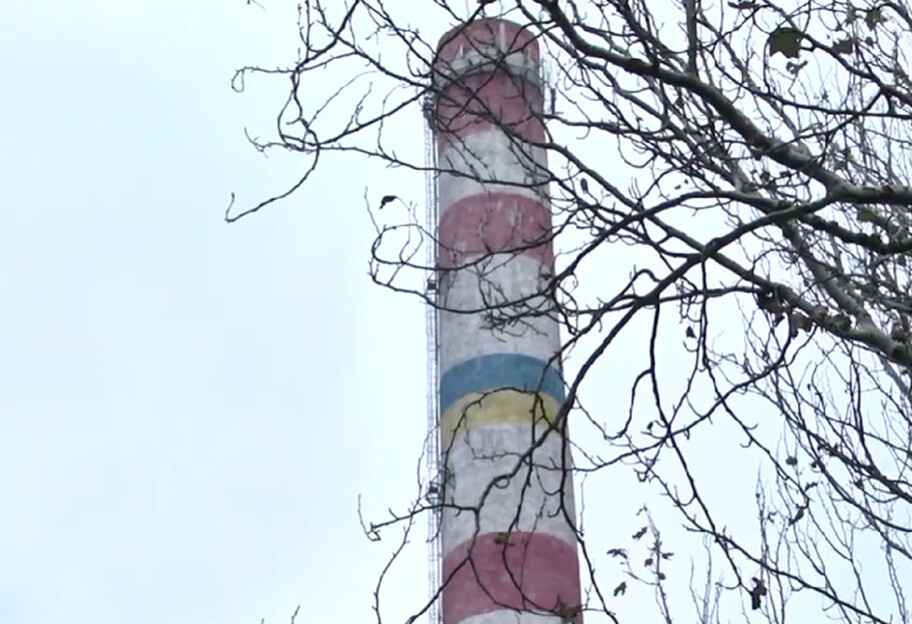 Атаки рф пошкодили Херсонську ТЕЦ: без тепла залишилися понад 40,5 тис абонентів - фото 1