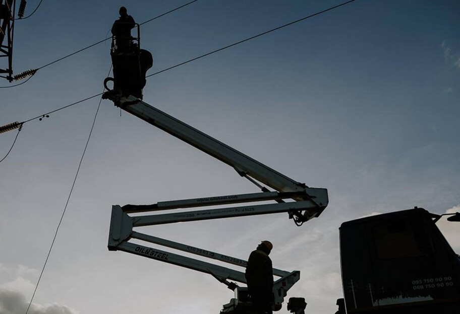 Міненерго: чотири регіони залишилися без світла внаслідок нічної атаки рф - фото 1