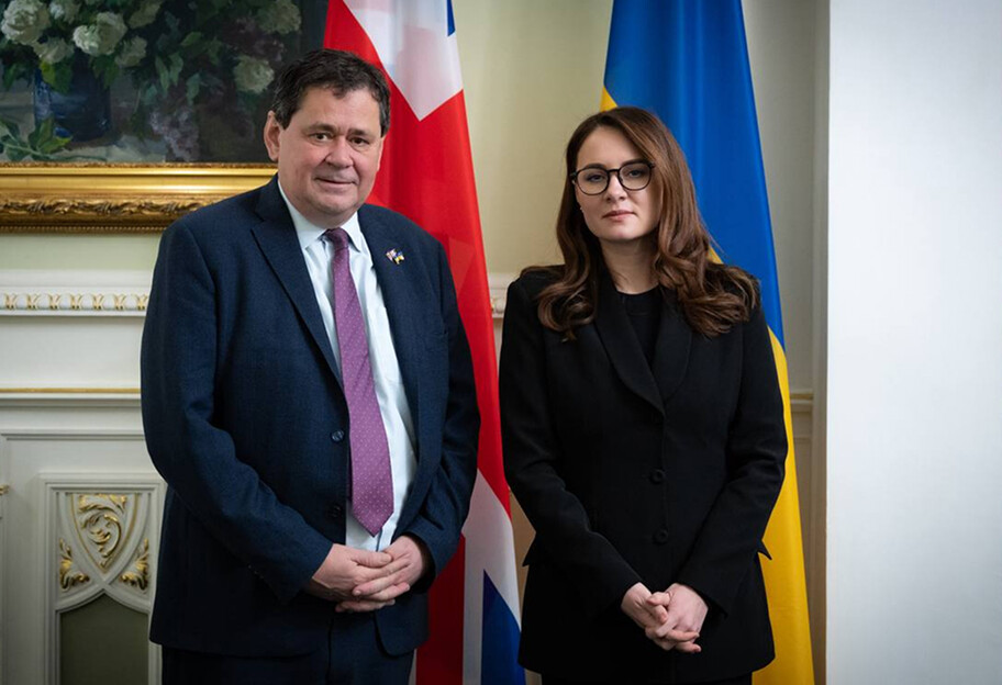 Свириденко и посол Великобритании обсудили пути обеспечения финансовой устойчивости Украины - фото 1