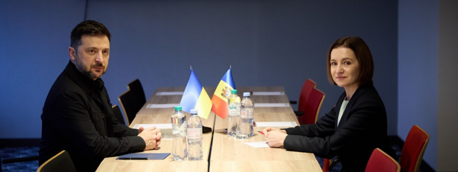 Зеленский встретился с президентом Молдовы в Гааге: о чем говорили