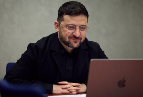 Зеленский пообщался с уволенными политзаключенными из Беларуси