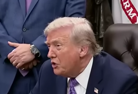 Трамп объявил полную блокаду всех подсанкционных нефтяных танкеров Венесуэлы