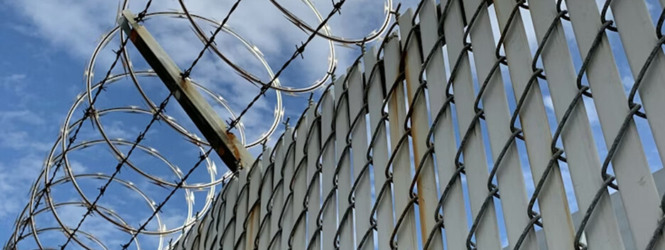 К 15 годам тюрьмы приговорили агента белорусского КГБ, который шпионил на севере Украины