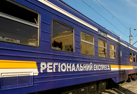 Пассажирские поезда временно не курсируют через Коростень: какие изменения