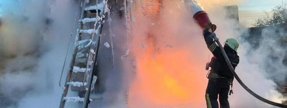 Россияне снова ударили по энергетике на Черниговщине: есть погибшие и пострадавшие (фото)