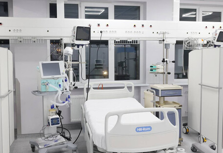 Во Львове от электроэнергии отключили больницы и коммунальный электротранспорт: какая причина