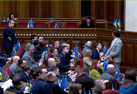 Рада підтримала продовження воєнного стану та загальної мобілізації ще на 90 днів