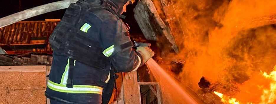 За сутки рф атаковала восемь населенных пунктов Харьковщины: повреждена инфраструктура