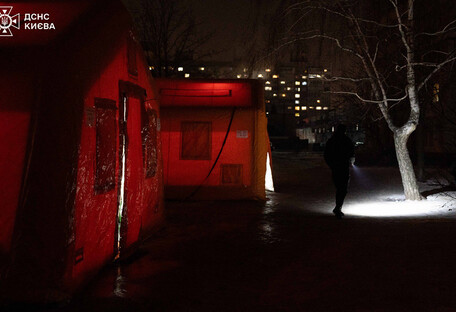 Режим комендантської години не скасовується, буде перегляд її правил — Кулеба