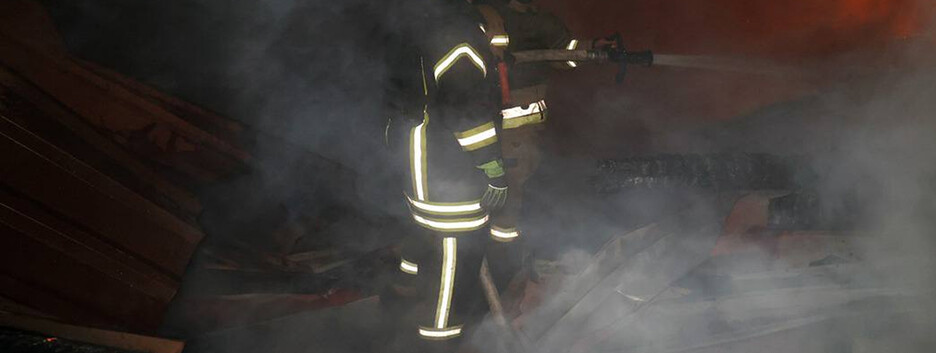 Окупанти вночі атакували Дніпропетровщину: пошкоджено інфраструктуру та газогін