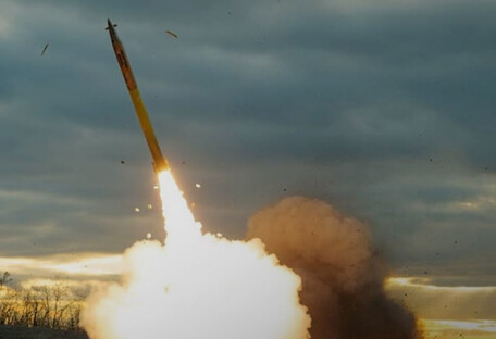 Враг нанес ракетный удар по объекту критической инфраструктуры в Харькове