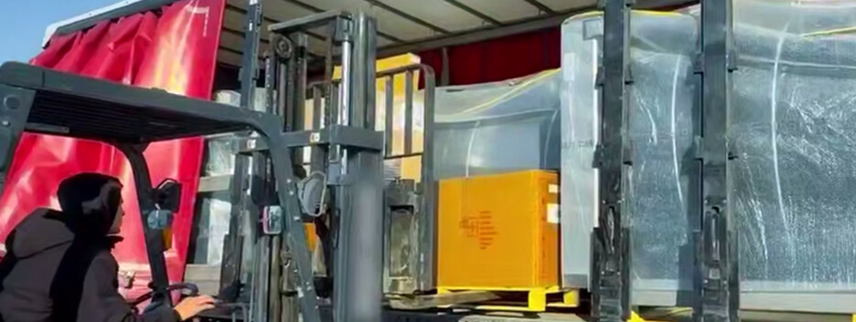 Україна отримала енергообладнання від Італії для додаткової генерації електроенергії — Зеленський