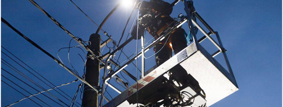 Из-за непогоды обесточено более 500 населенных пунктов в семи регионах - "Укрэнерго"