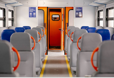 "Укрзалізниця" сообщила об ограничении движения поездов и автобусных трансферов