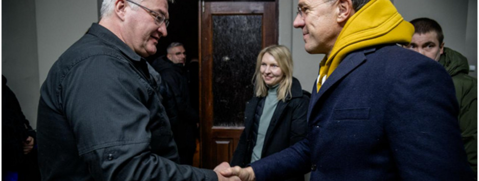 Генсек НАТО и глава МИД Украины совершили визит на Черниговщину