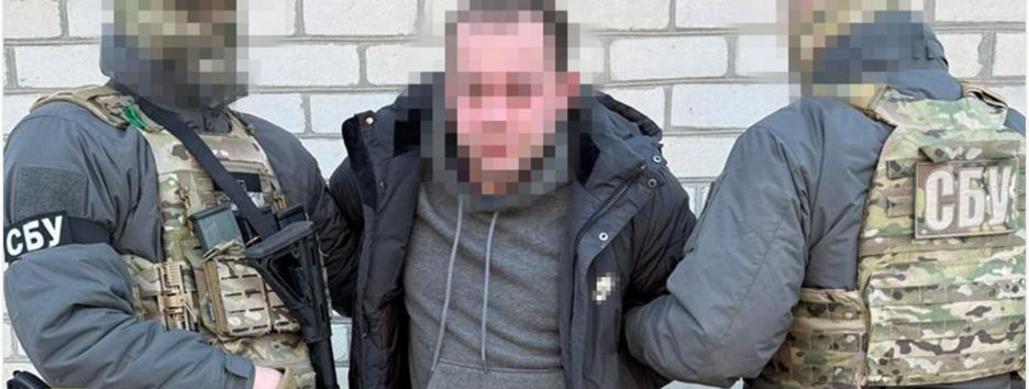 Работник "Укрзалізниці" передавал врагу локации техники ВСУ в Славянске: его задержали