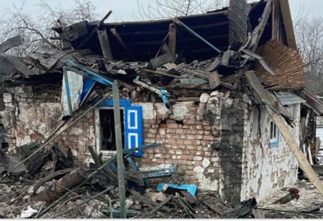 В результате массированного удара по Лозовой погибли два человека, еще шестеро ранены