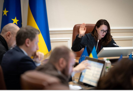 Правительство расширяет программы трудоустройства, жилищной поддержки и предпринимательства для ветеранов - Свириденко