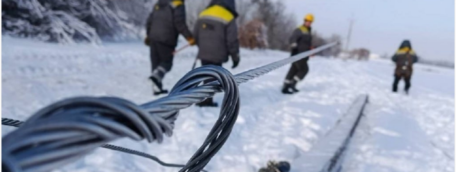 В Украине есть новые обесточивания потребителей из-за непогоды и обстрелов - "Укрэнерго"