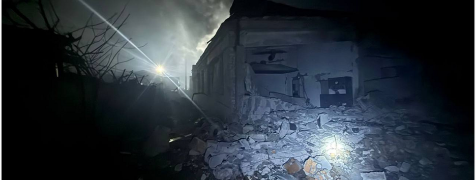 Ночью россияне в очередной раз атаковали припортовую инфраструктуру Одесщины: два человека погибли, есть раненые