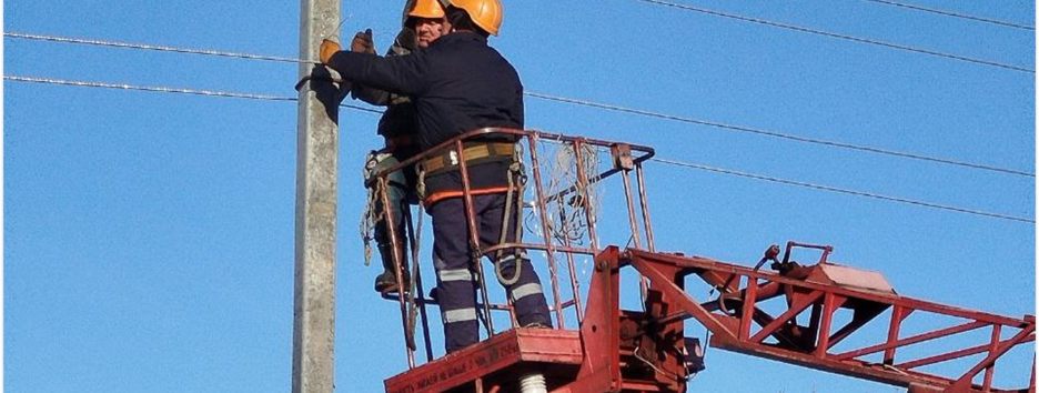 Внаслідок російських обстрілів на ранок є знеструмлення у чотирьох областях — "Укренерго"