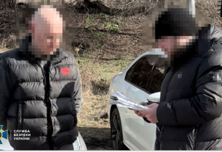 В Україні на хабарі керівництво одного із підприємств, відповідального за ремонт доріг в Україні