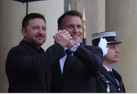 Зеленський у Парижі зустрівся з Емманюелем Макроном: що обговорили