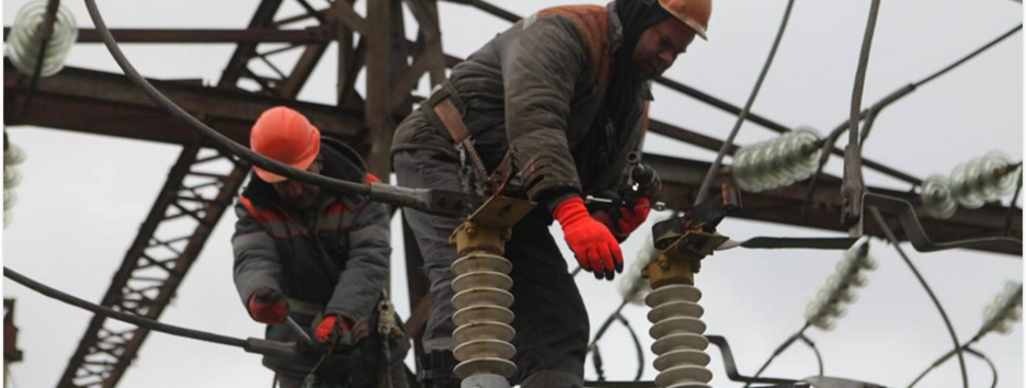 Внаслідок атак на енергооб’єкти та обстрілів є нові знеструмлення у чотирьох регіонах — "Укренерго"