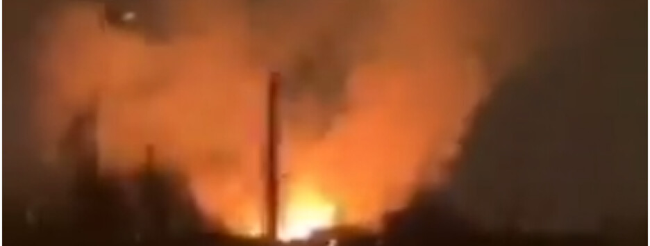 ЗСУ атакували нафтотермінал у Приморську та НПЗ в Уфі