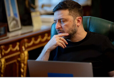 Зеленский заявил о рисках ограничения военной помощи США