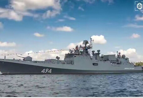 СБС поразили фрегат "Адмирал Григорьевич" в Новороссийске и буровую установку "Сиваш" (видео)