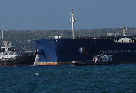 Нафтовий парадокс Operation Epic Fury: як війна США з Іраном фінансує війну Росії проти України