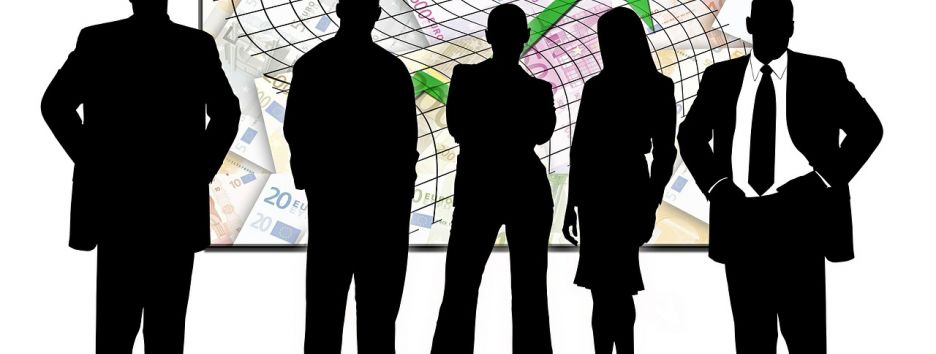 Служба занятости сотрудничает с бизнесом для подготовки нужных кадров