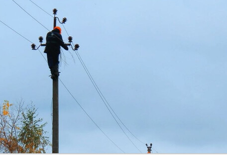 Через сильний вітер знеструмлені сім населених пунктів у Сумській області — "Укренерго"