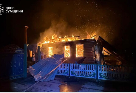 На Сумщині внаслідок ворожих ударів загинула жінка: пожежники ліквідували всі займання