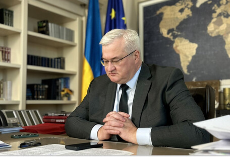 Израиль отказался от разгрузки судна с краденым зерном — МИД