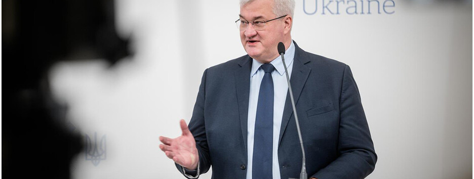 россия нарушила режим тишины: Путина волнуют только военные парады — Сибига