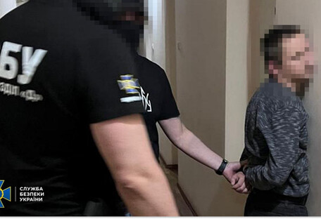 СБУ задержала чиновника Херсонского горсовета по подозрению в вымогательстве "откатов" за обслуживание Starlink