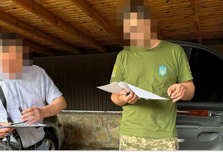 ДБР сообщило о подозрении эксминистру инфраструктуры за уклонение от службы