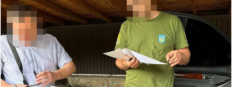 ДБР сообщило о подозрении эксминистру инфраструктуры за уклонение от службы