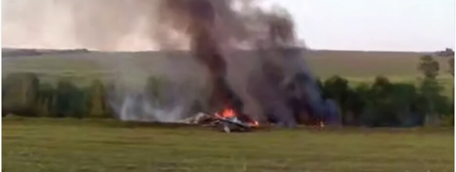 В росії розбився літак Ту-22М3 (відео)