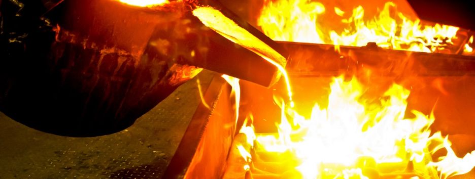 Выплавка стали сократилась до двухгодичного минимума