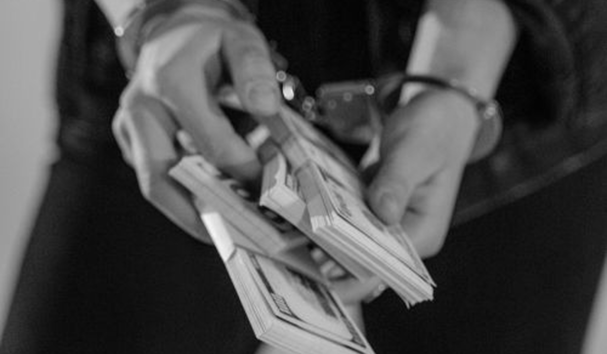 Підозру оголосили ексголові правління банку за незаконні банківські операції на 210 млн грн